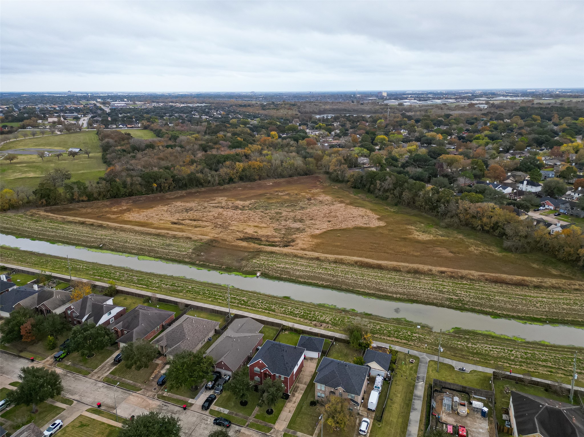 16639 Village View Trail Sugar Land, TX 77498 - Photo 46 of 50 a view of a city