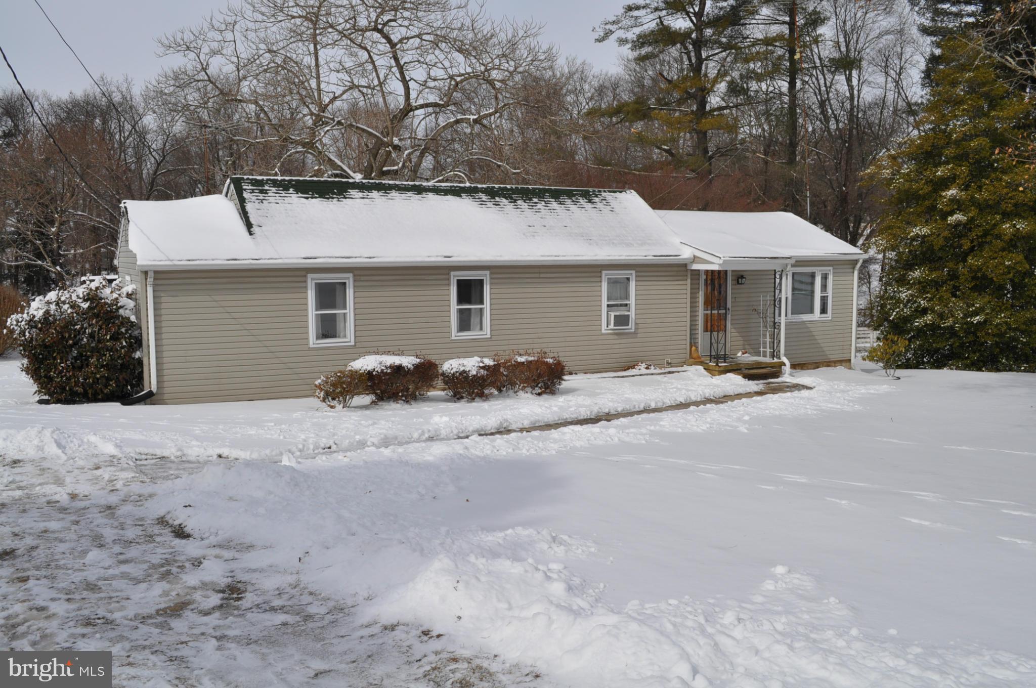 3220 Murray Road Finksburg, MD 21048 - Photo 1 of 3 Exterior (Front)