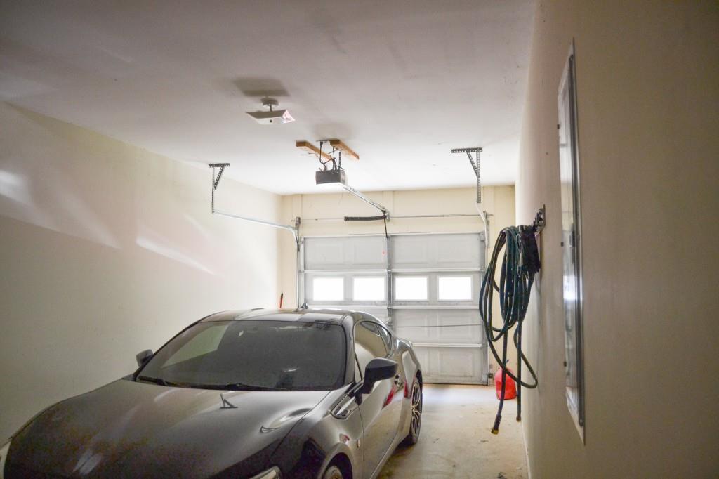 302 Pointe Circle Dahlonega, GA 30533 - Photo 15 of 19 a bedroom with a bed and glass window
