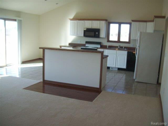 545 Memphis Ridge Road Memphis, MI 48041 - Photo 3 of 16 3.jpg