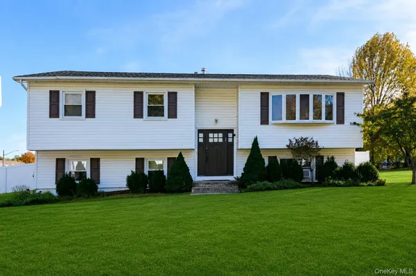 $895,000 | 27 Gleason Drive, Thiells, NY 10984