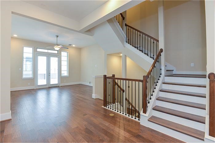 2112 Radcliffe Street Houston, TX 77007 - Photo 11 of 23