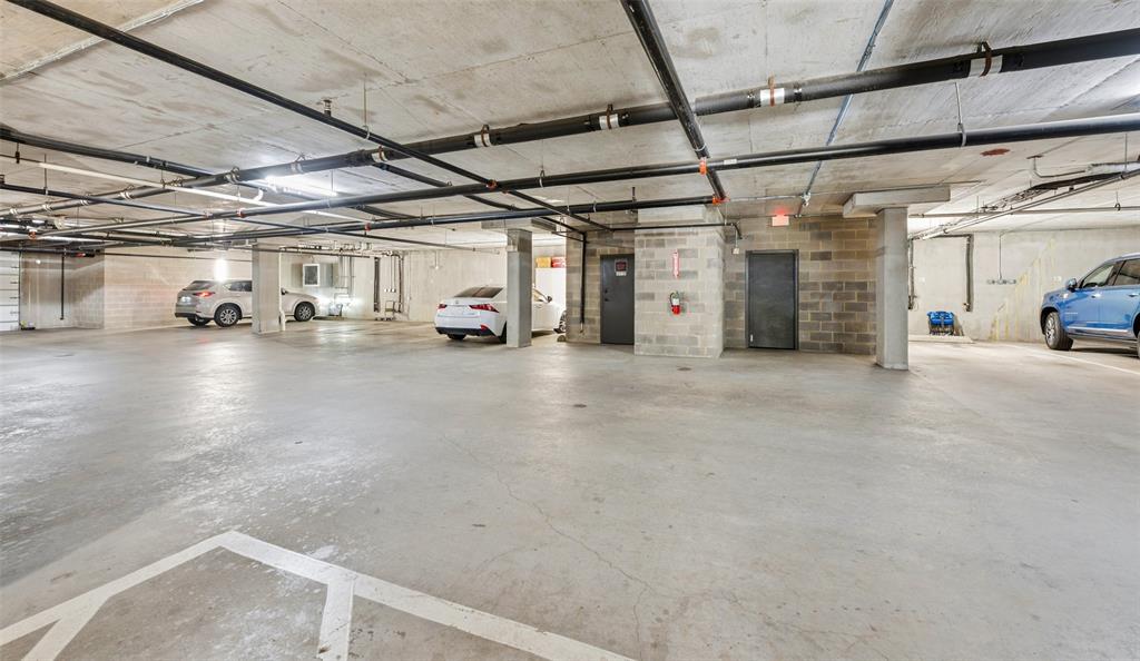610 Via Ravello, Unit 201 Irving, TX 75039 - Photo 38 of 39