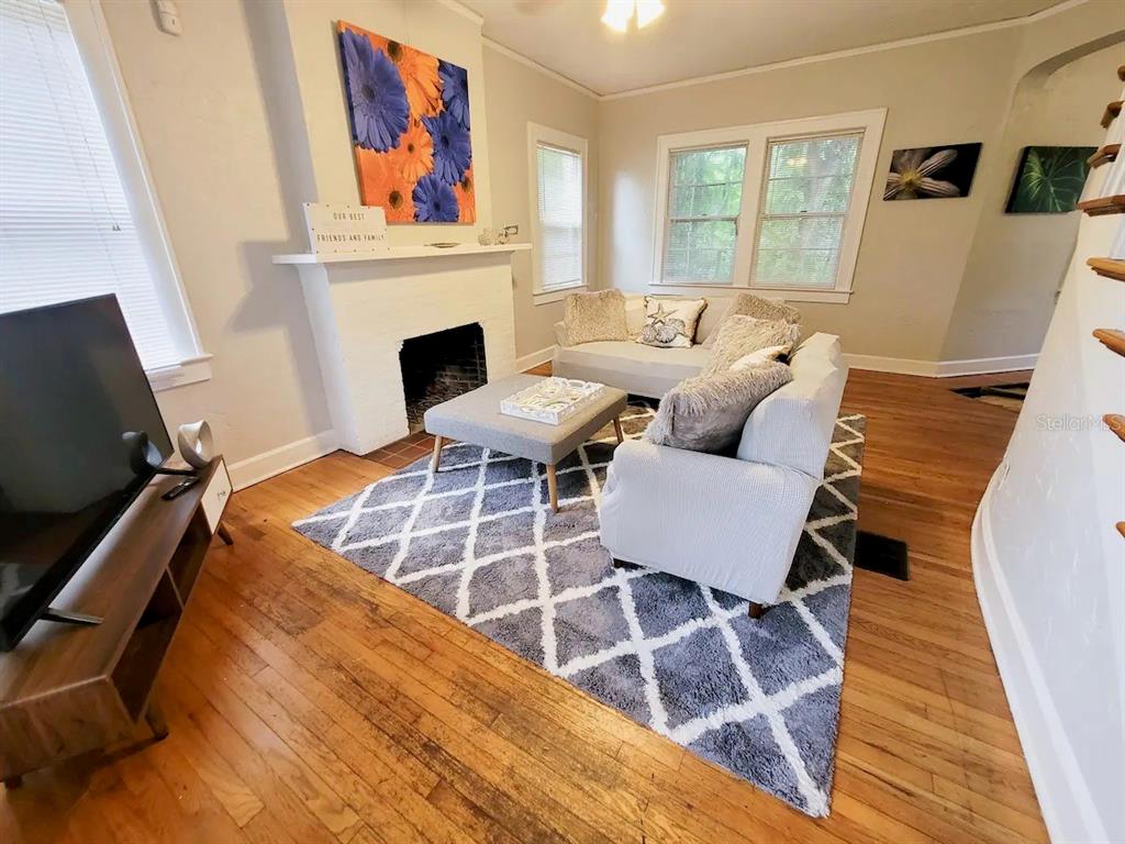 949 Southwest 13th Street Gainesville, FL 32601 - Photo 11 of 49