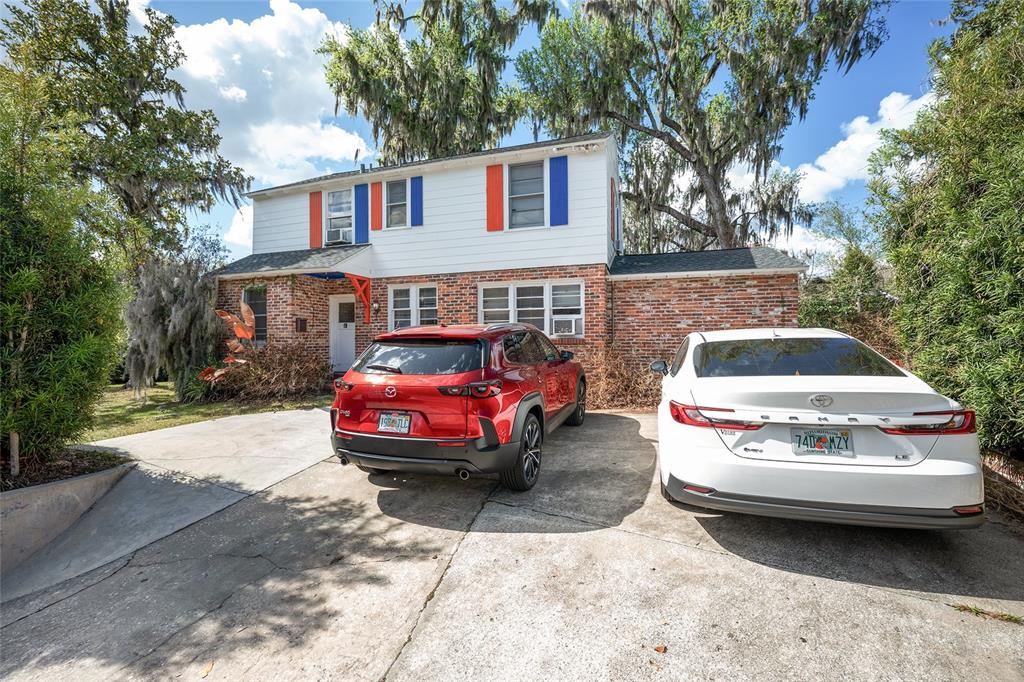 949 Southwest 13th Street Gainesville, FL 32601 - Photo 7 of 49