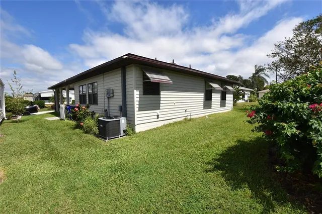 $1,650 | 2210 Harbor Town Lane, Lakeland, FL 33810