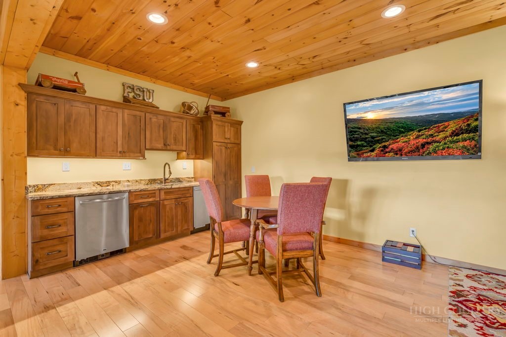 501 John Ward Road Sugar Grove, NC 28679 - Photo 38 of 50 Gallery Image 38
