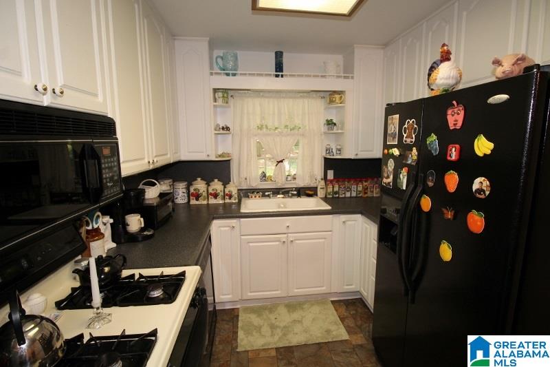 1041 Sharp Drive Birmingham, AL 35235 - Photo 8 of 20