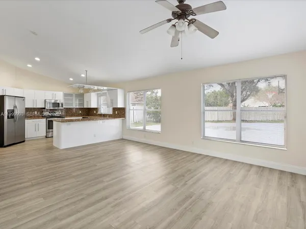 $4,980 | 1124 Northwest 130th Terrace, Unit 1124, Sunrise, FL 33323