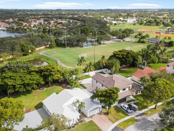 $4,980 | 1124 Northwest 130th Terrace, Unit 1124, Sunrise, FL 33323