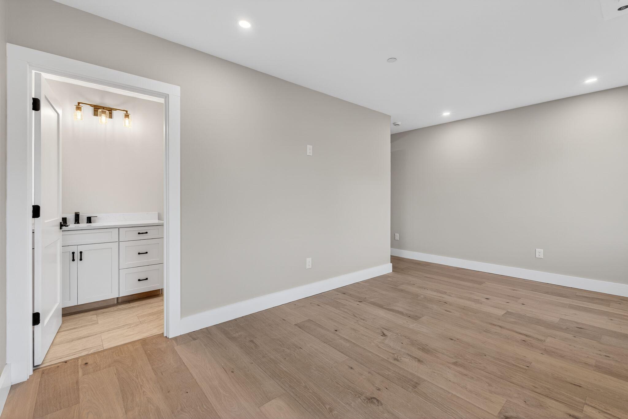 25 Fairway Commons Drive, Unit 7 Gorham, ME 04038 - Photo 15 of 48 48_DSC09995