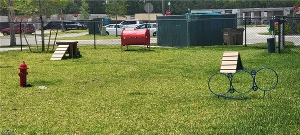 $1,450 | 2904 Tuscan Drive, Unit 303, Cape Coral, FL 33909