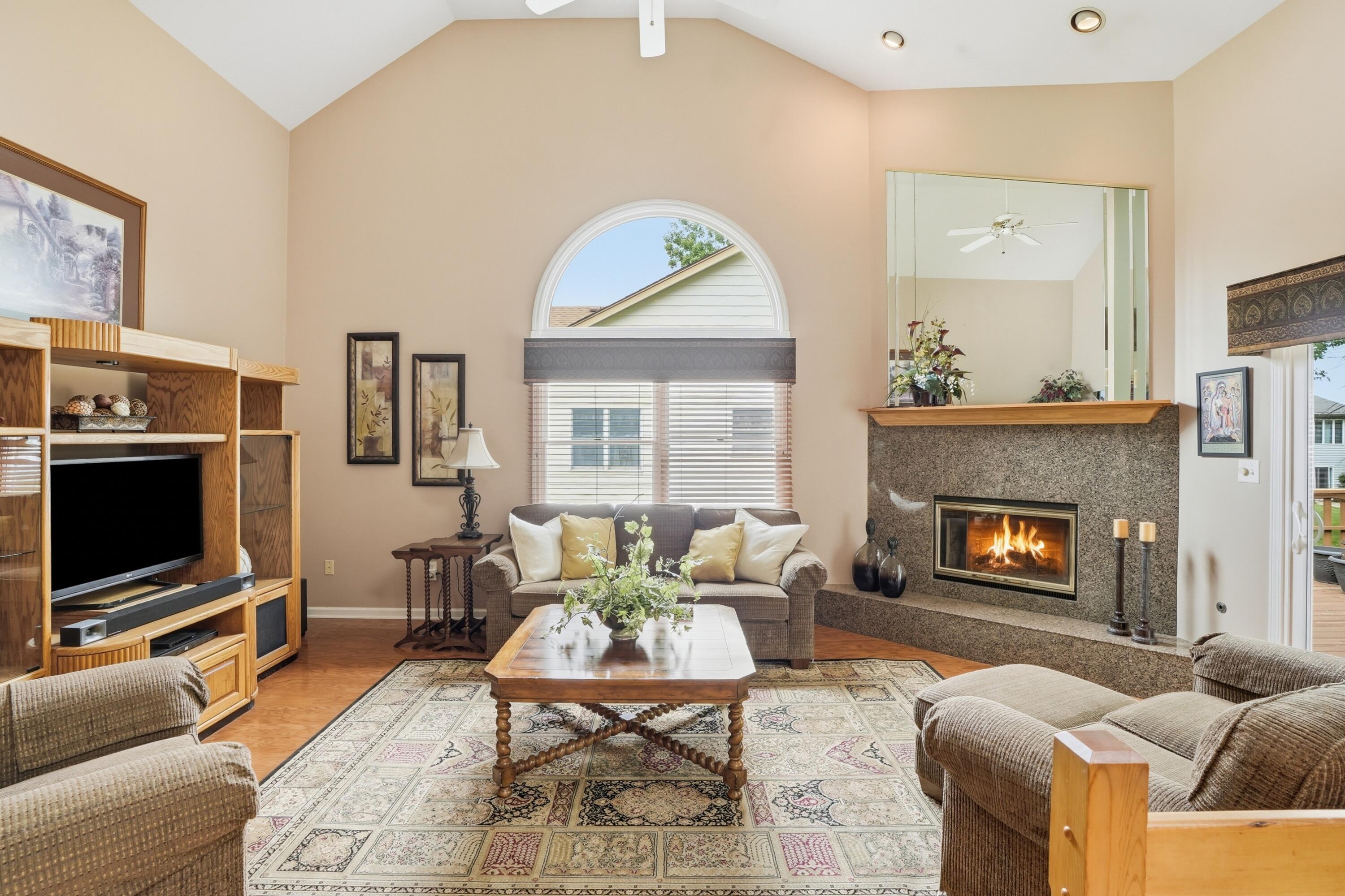 7621 Hamlin Street Crown Point, IN 46307 - Photo 13 of 38 3000x2000