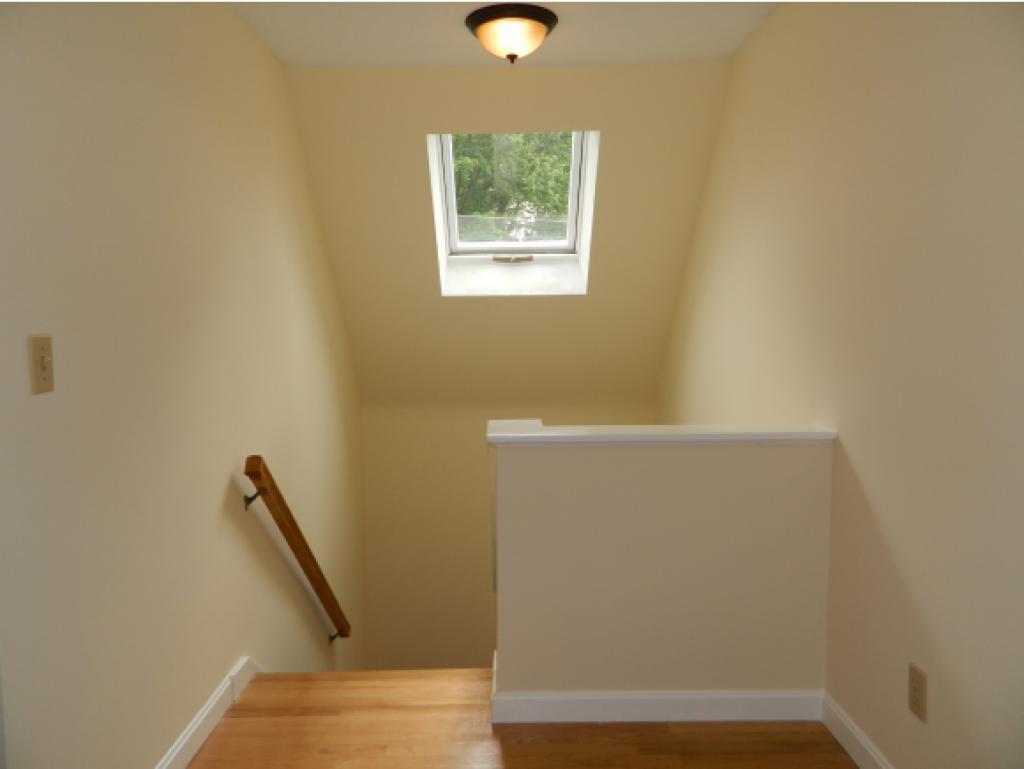 60 Ruth Avenue Manchester, NH 03109 - Photo 16 of 28