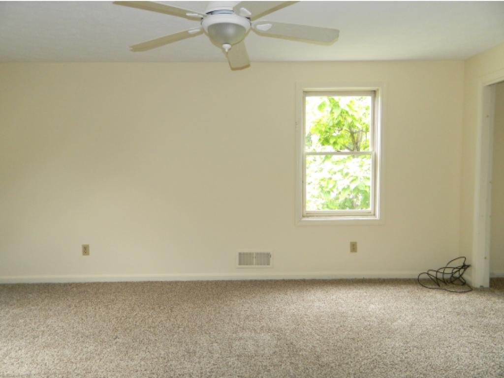 60 Ruth Avenue Manchester, NH 03109 - Photo 20 of 28