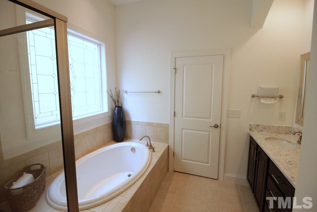 1557 Fullerton Place Raleigh, NC 27607 - Photo 14 of 25