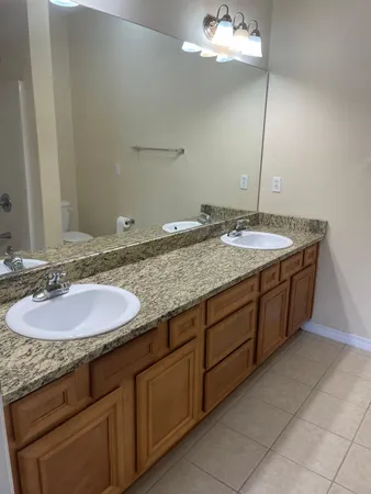 $1,760 | 862 Fairview Drive, Unit B, Fort Walton Beach, FL 32547