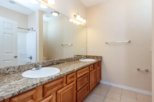 $1,760 | 862 Fairview Drive, Unit B, Fort Walton Beach, FL 32547