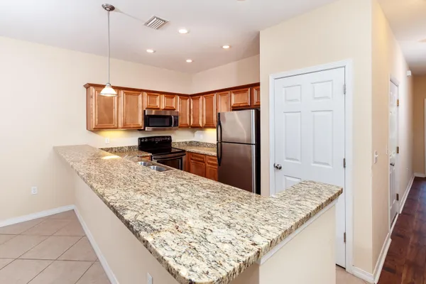 $1,760 | 862 Fairview Drive, Unit B, Fort Walton Beach, FL 32547