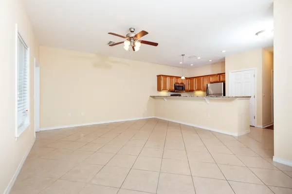 $1,760 | 862 Fairview Drive, Unit B, Fort Walton Beach, FL 32547