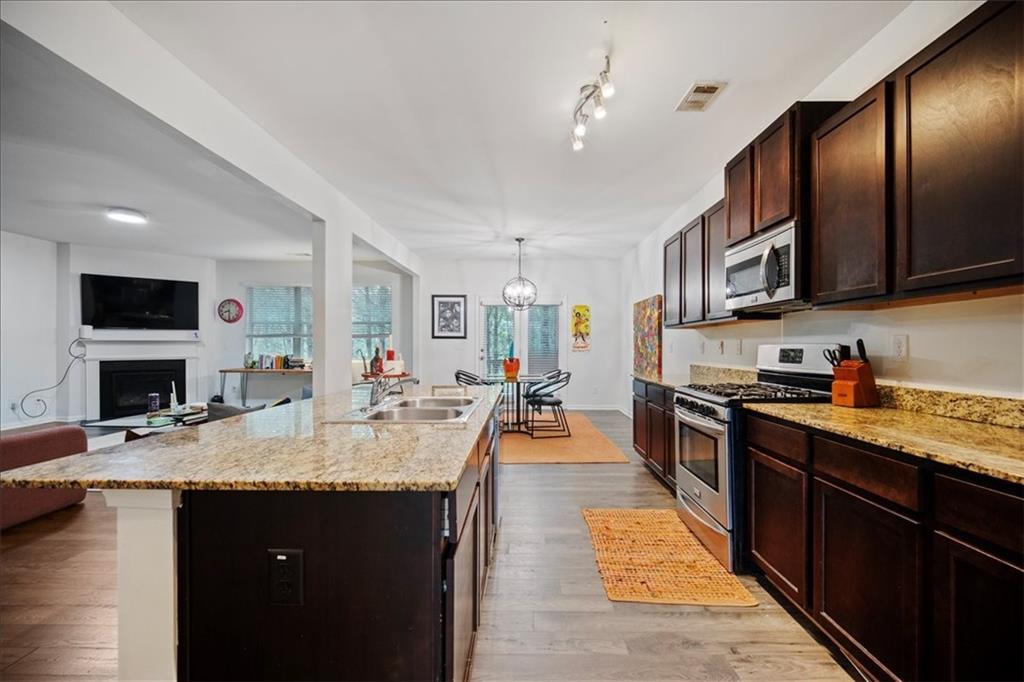 108 Aviary Lane Dallas, GA 30132 - Photo 6 of 31