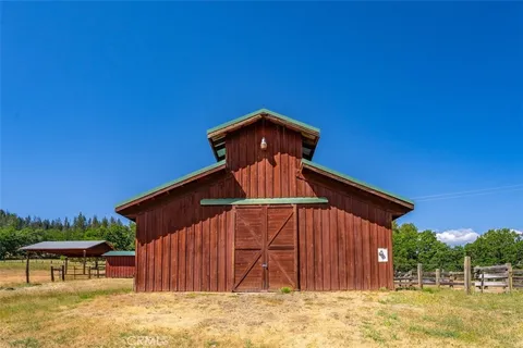 $625,000 | 125 Cedar Gulch Road, Hayfork, CA 96041