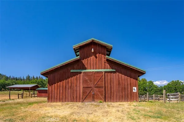 $625,000 | 125 Cedar Gulch Road, Hayfork, CA 96041