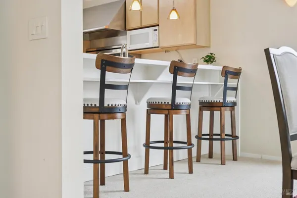 $2,050,000 | 121 Red Hill Circle, Belvedere Tiburon, CA 94920