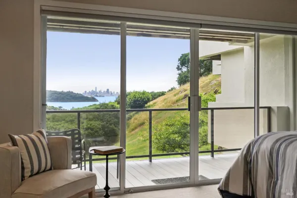 $2,050,000 | 121 Red Hill Circle, Belvedere Tiburon, CA 94920