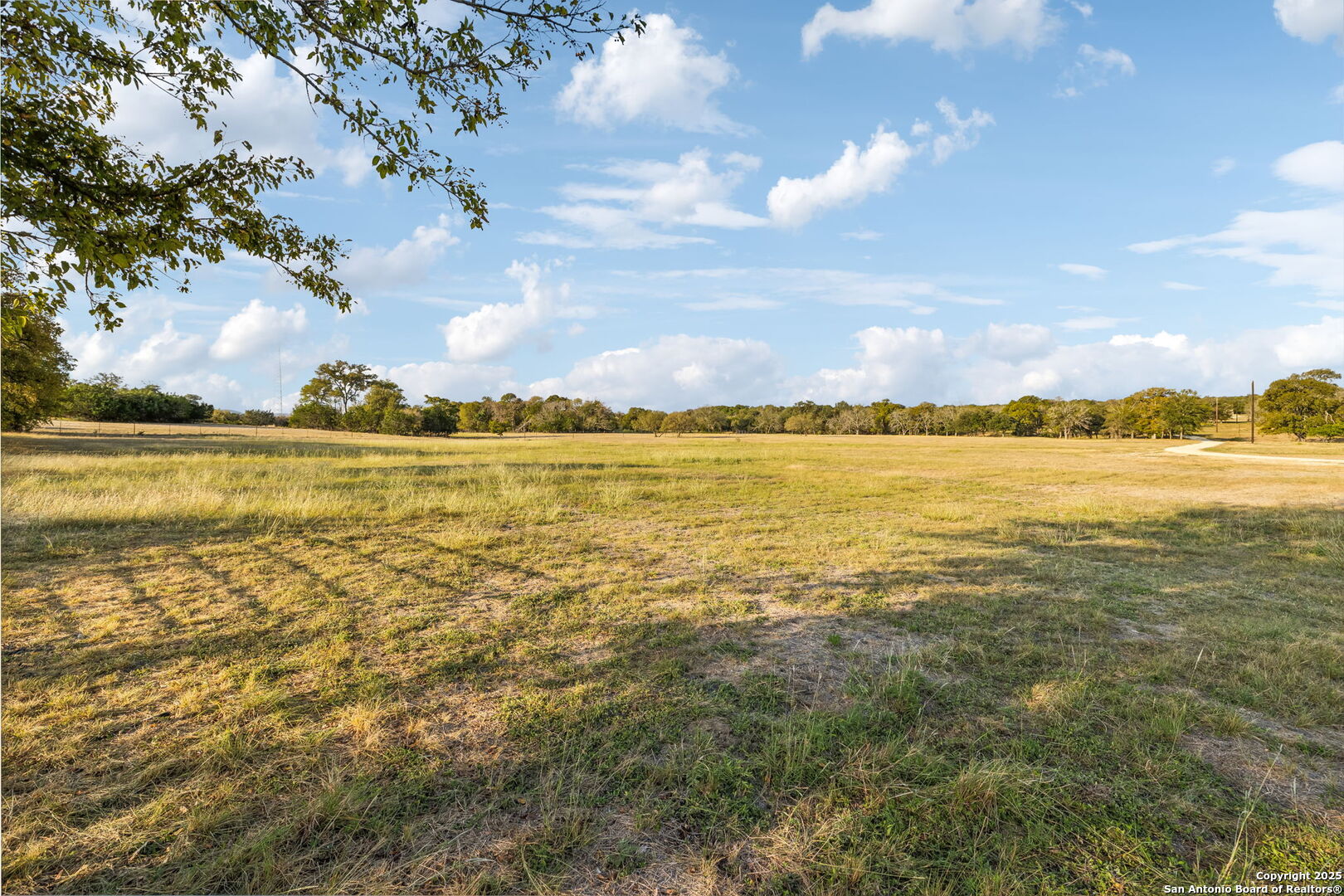 232 Stoneleigh Road Center Point, TX 78010 - Photo 32 of 34 a view of an ocean and beach