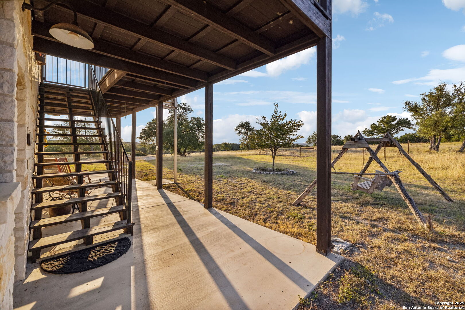 232 Stoneleigh Road Center Point, TX 78010 - Photo 8 of 34 a view of a porch