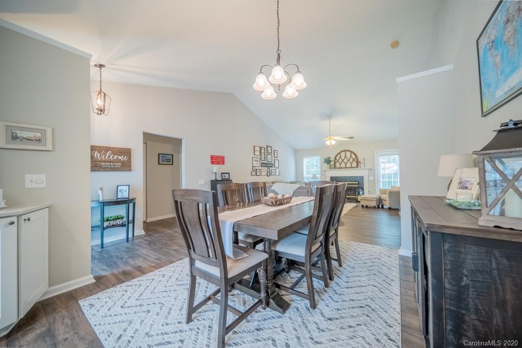 823 Clearbrook Road Matthews, NC 28105 - Photo 13 of 38