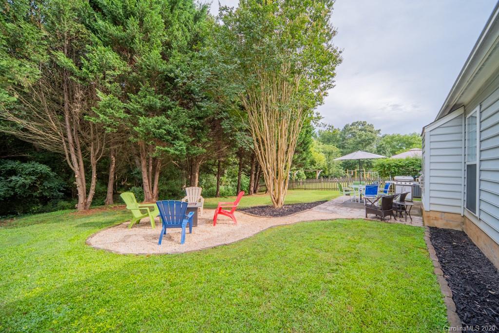823 Clearbrook Road Matthews, NC 28105 - Photo 35 of 38