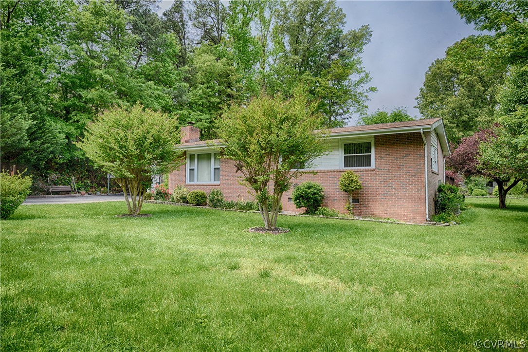 7706 Anoka Road Henrico, VA 23229 - Photo 1 of 26 7706 Anoka Rd sits on a 1/2 acre corner lot!