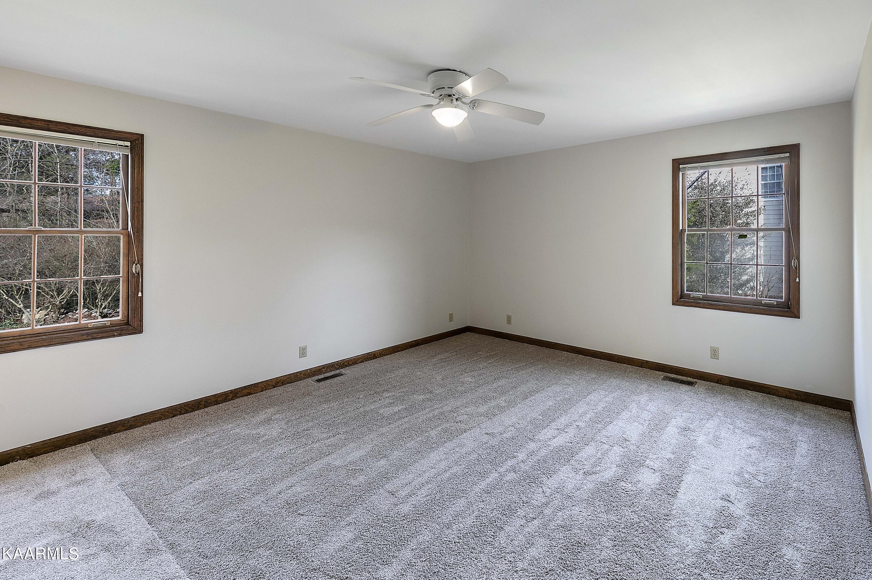 129 Chestnut Hill Road Oak Ridge, TN 37830 - Photo 8 of 27 1L9A0696