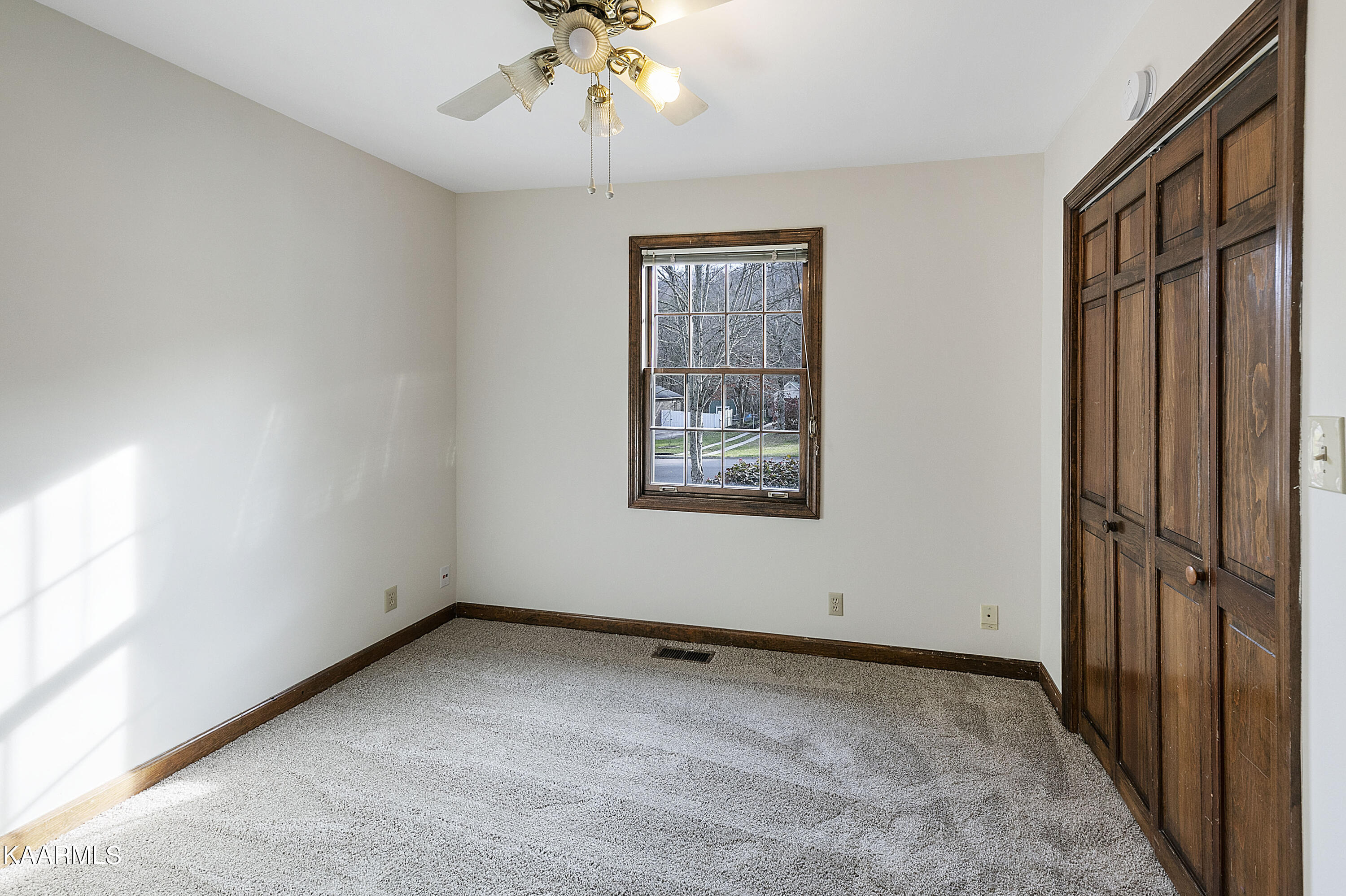 129 Chestnut Hill Road Oak Ridge, TN 37830 - Photo 10 of 27 1L9A0687