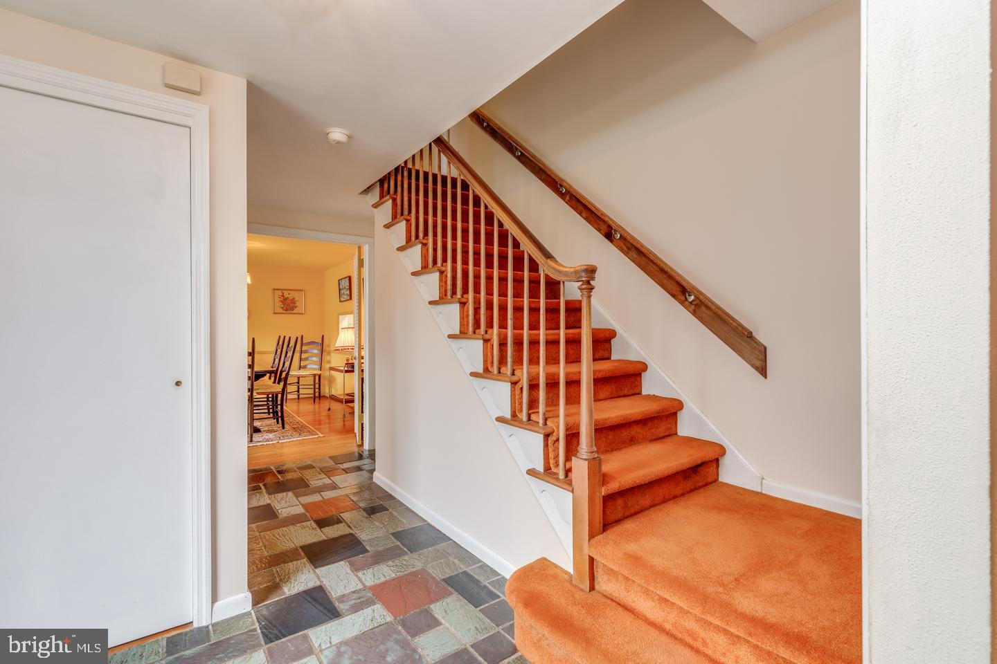 113 Pearl Croft Road Cherry Hill, NJ 08034 - Photo 4 of 38 Foyer
