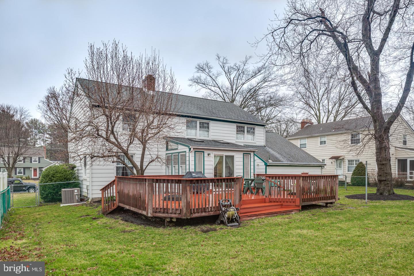 113 Pearl Croft Road Cherry Hill, NJ 08034 - Photo 33 of 38 Rear Exterior