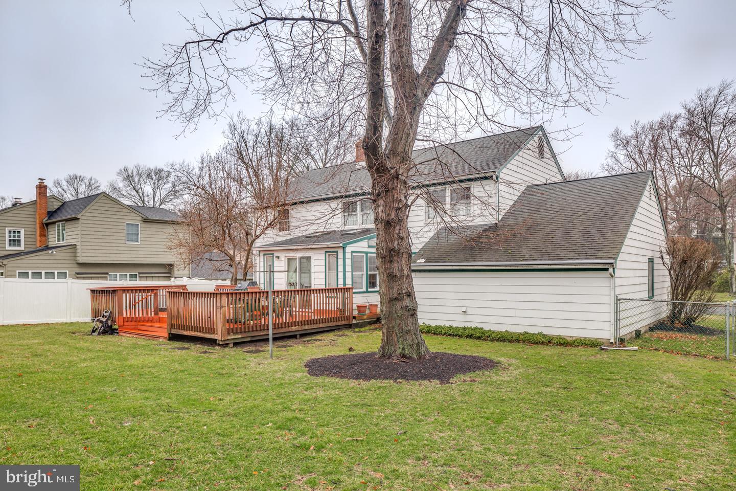 113 Pearl Croft Road Cherry Hill, NJ 08034 - Photo 36 of 38 Rear