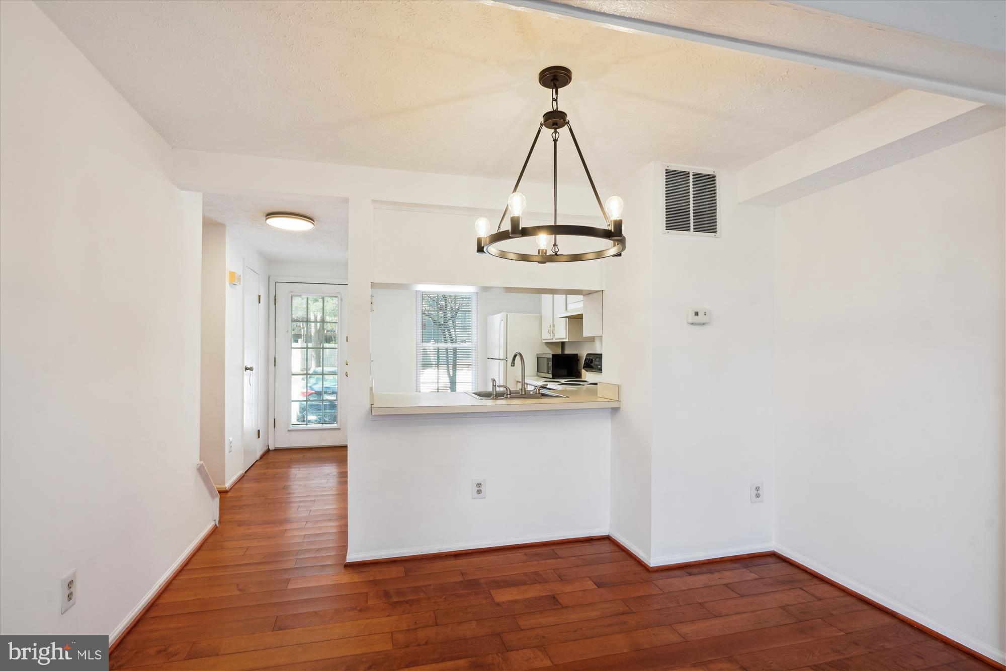 1919 Belmont Ridge Court Reston, VA 20191 - Photo 2 of 17