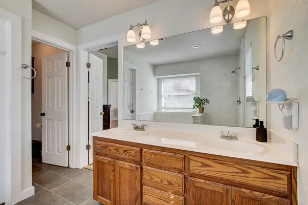$315,000 | 806 Ridge View Drive, Leander, TX 78641