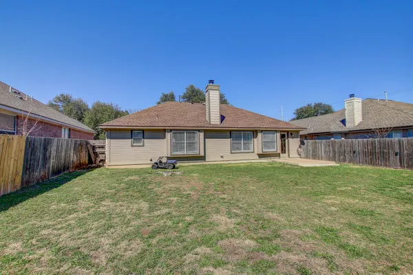 $315,000 | 806 Ridge View Drive, Leander, TX 78641