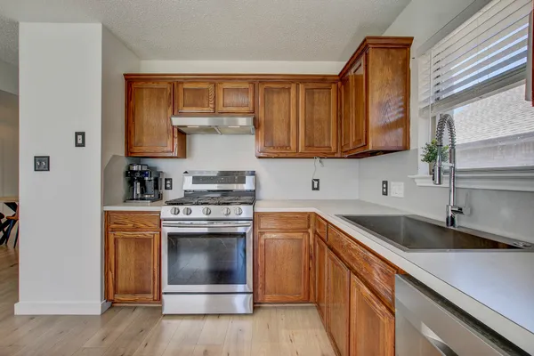 $315,000 | 806 Ridge View Drive, Leander, TX 78641