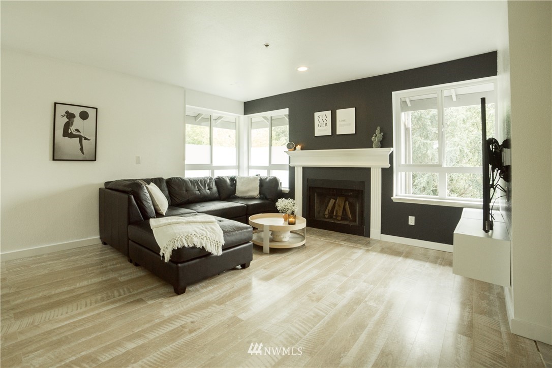 3908 243rd Place Southeast, Unit Q304 Bothell, WA 98021 - Photo 3 of 21 Gallery Image 3