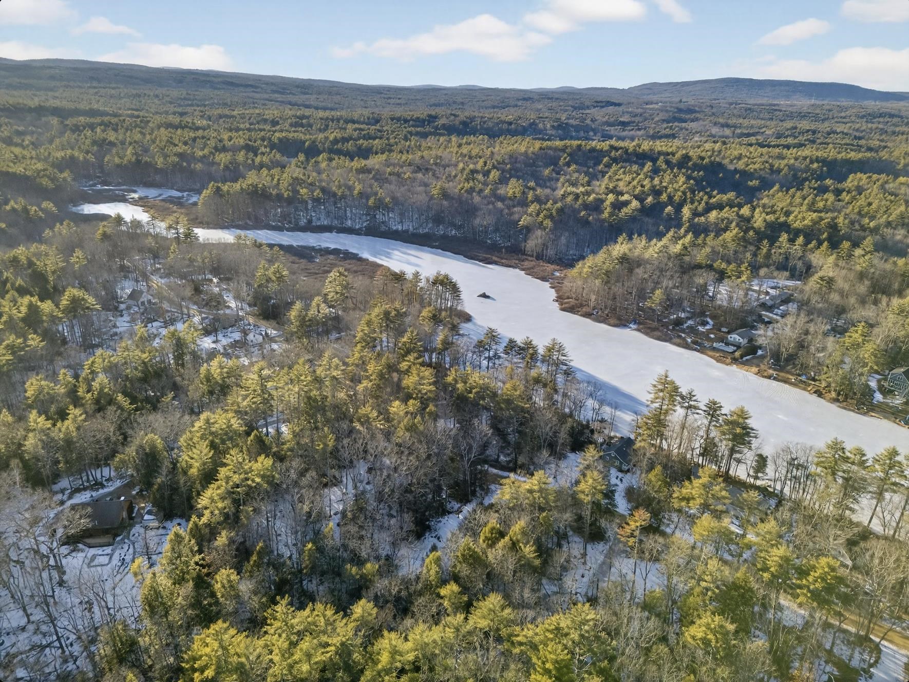 739 Berry River Road Barrington, NH 03825 - Photo 3 of 12 Gallery Image 3