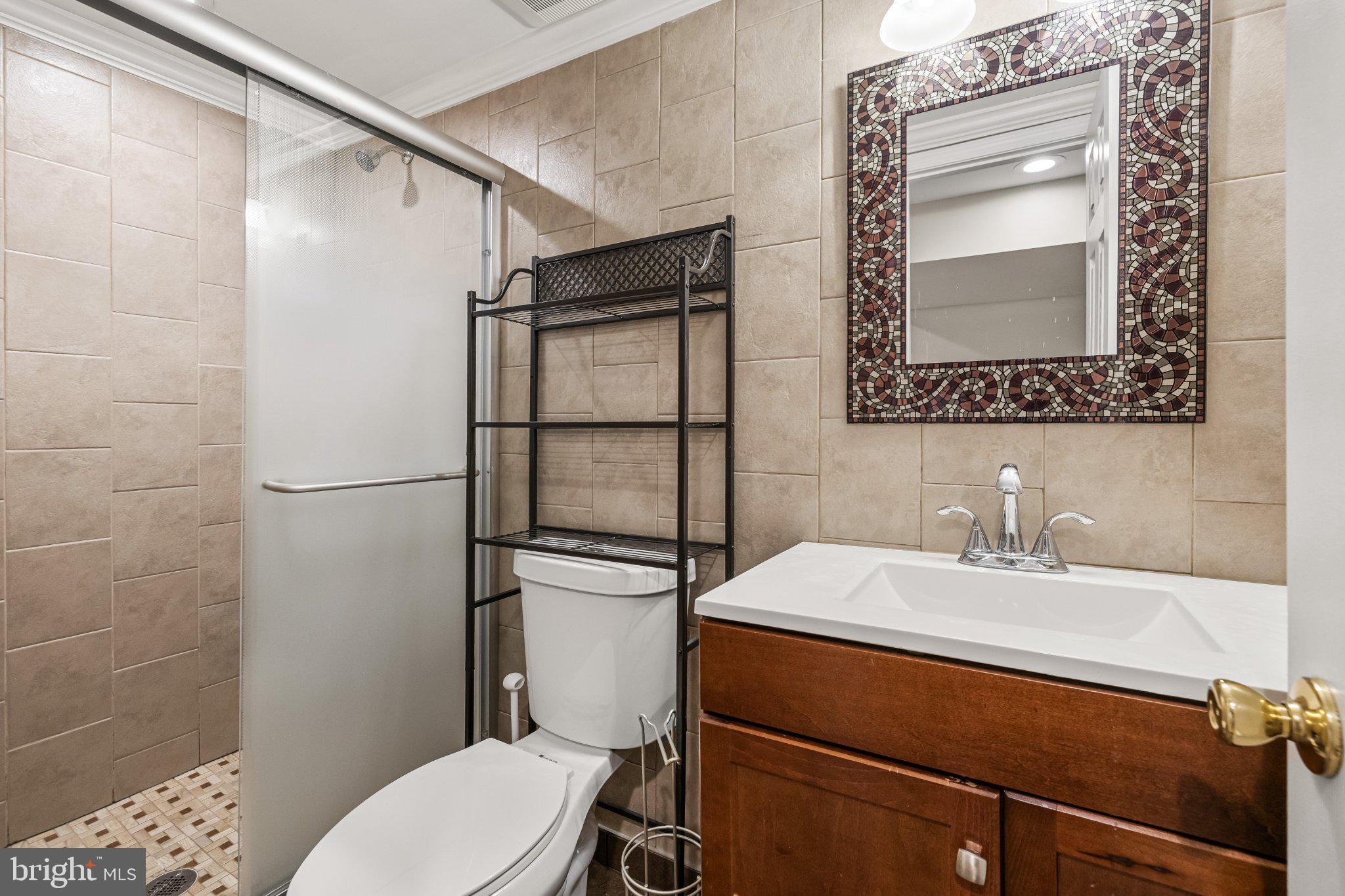 110 Brandon Road Baltimore, MD 21212 - Photo 27 of 31 Lower Level Full Bath