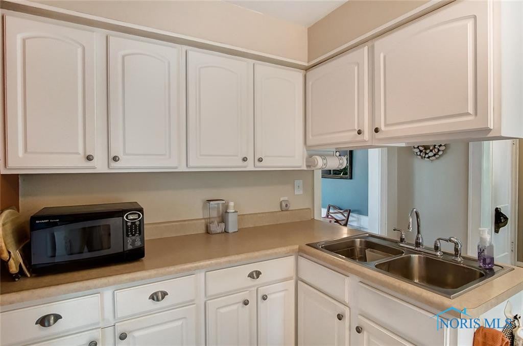 9351 Monclova Road Monclova, OH 43542 - Photo 17 of 36 Gallery Image 17