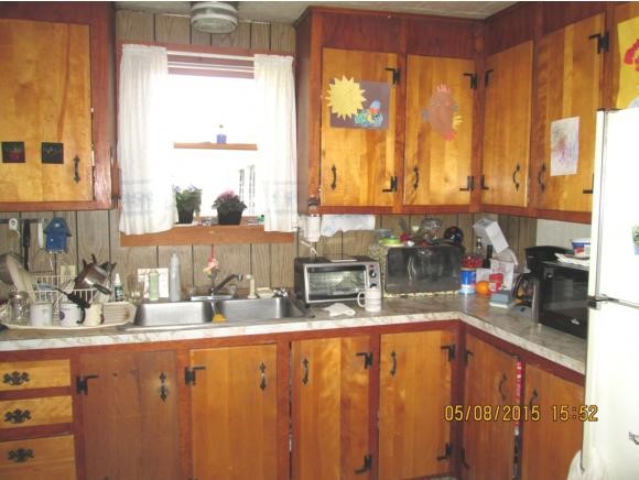 1112 River Road Canaan, VT 05902 - Photo 9 of 25 Gallery Image 9