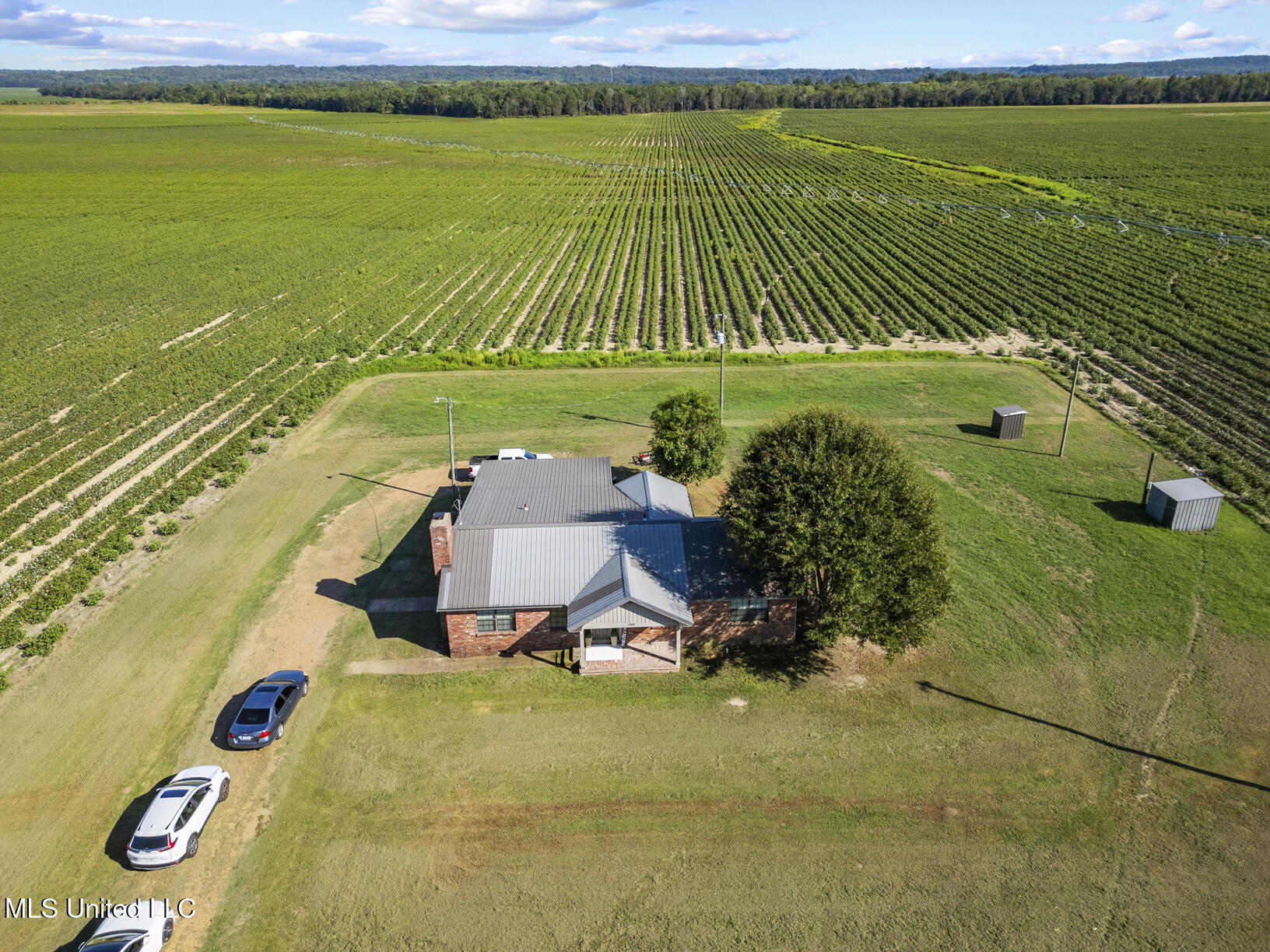 13900 Eagle Bend Road Yazoo City, MS 39194 - Photo 2 of 27 13900 Eagle Bend drone-2
