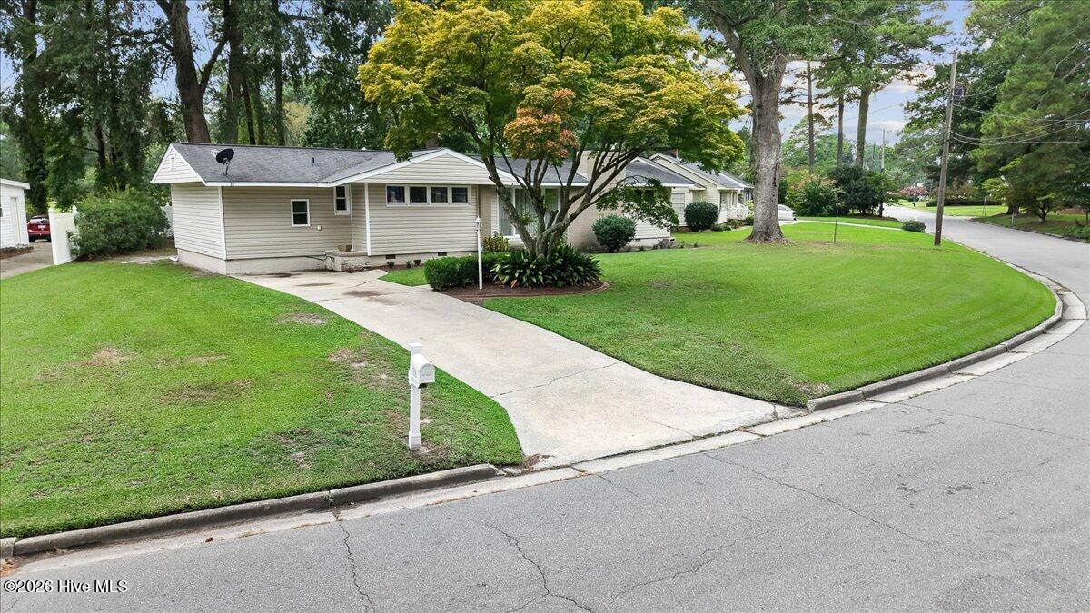 1216 Stockton Road Kinston, NC 28504 - Photo 13 of 49 Gallery Image 13